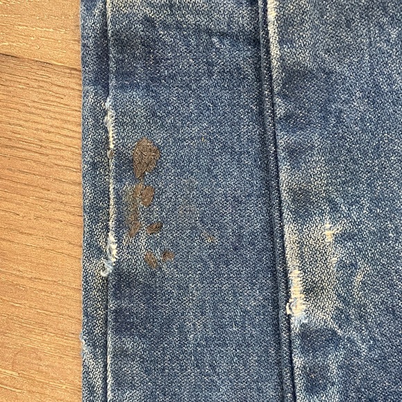 Wrangler Men's Relaxed Fit Blue Jeans - Picture 2 of 5